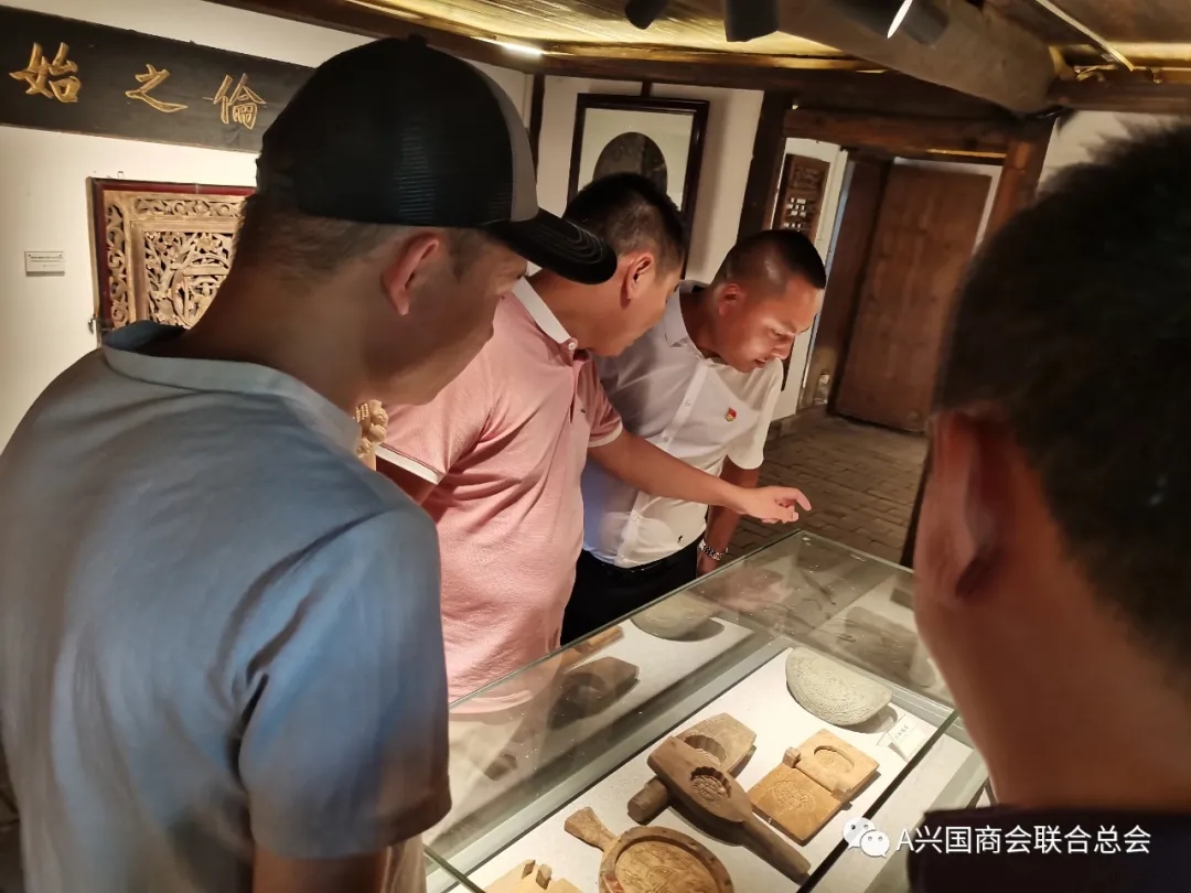 兴国商会联合总会捐赠仪式在龙口中学举行(图10)